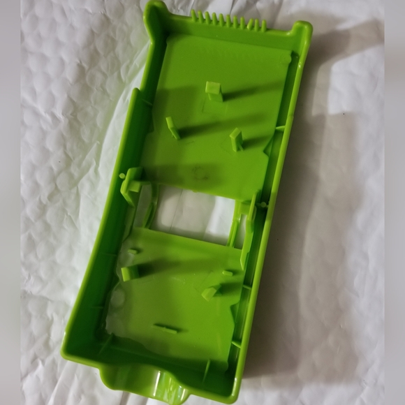 Vegetable Chopper & Peeler Set - Picture 7 of 15